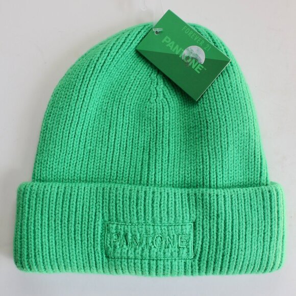 Forever 21 x Pantone Knit Green Beanie Hat Unisex NWT One Size - Picture 1 of 4